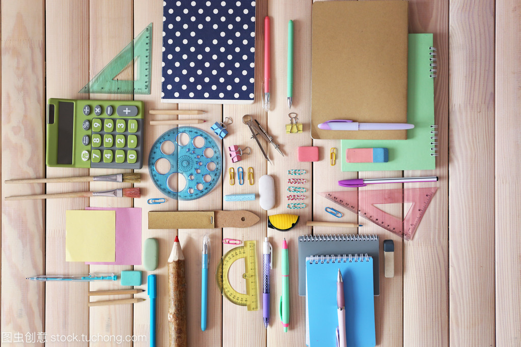 当文具不再站立 平躺的文具用品及其设计哲学